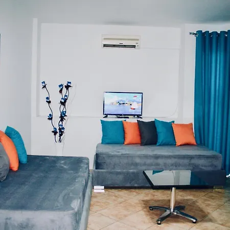 Flora Apartment Sarande