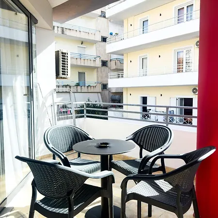 Flora Apartment *