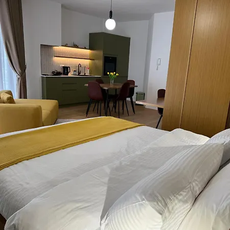 Flora Apartment Sarande