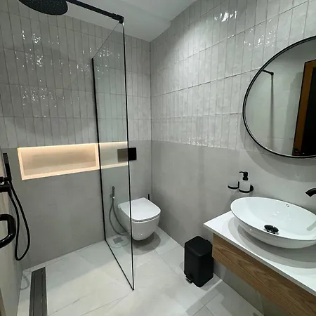 Flora Apartament Saranda