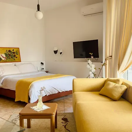 Apartament Flora Saranda