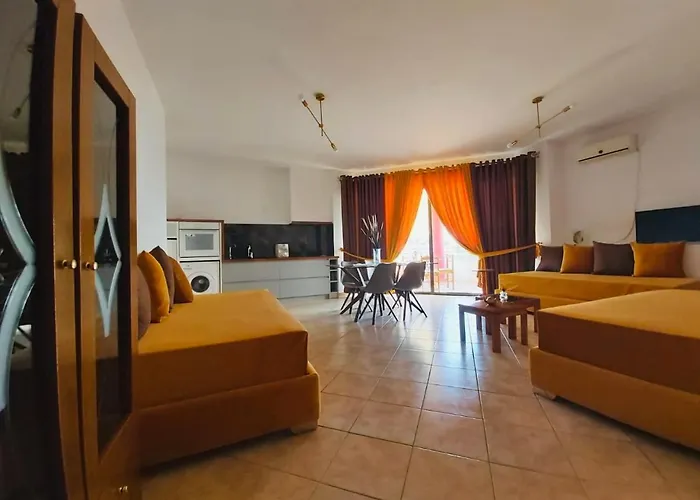 公寓 Flora Sarandë