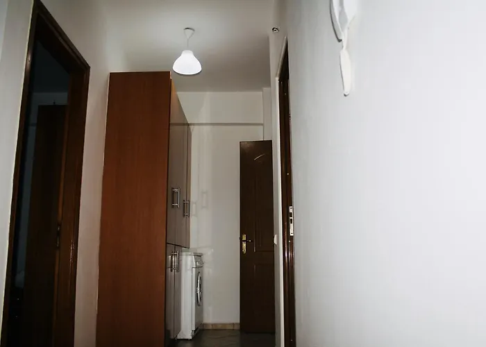 Flora 公寓 Sarandë